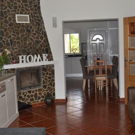 הוילה אלגוז Casa De Ferias מראה חיצוני תמונה